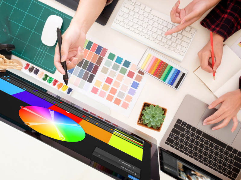 Grafik junior (fotograf, pomocný grafik)