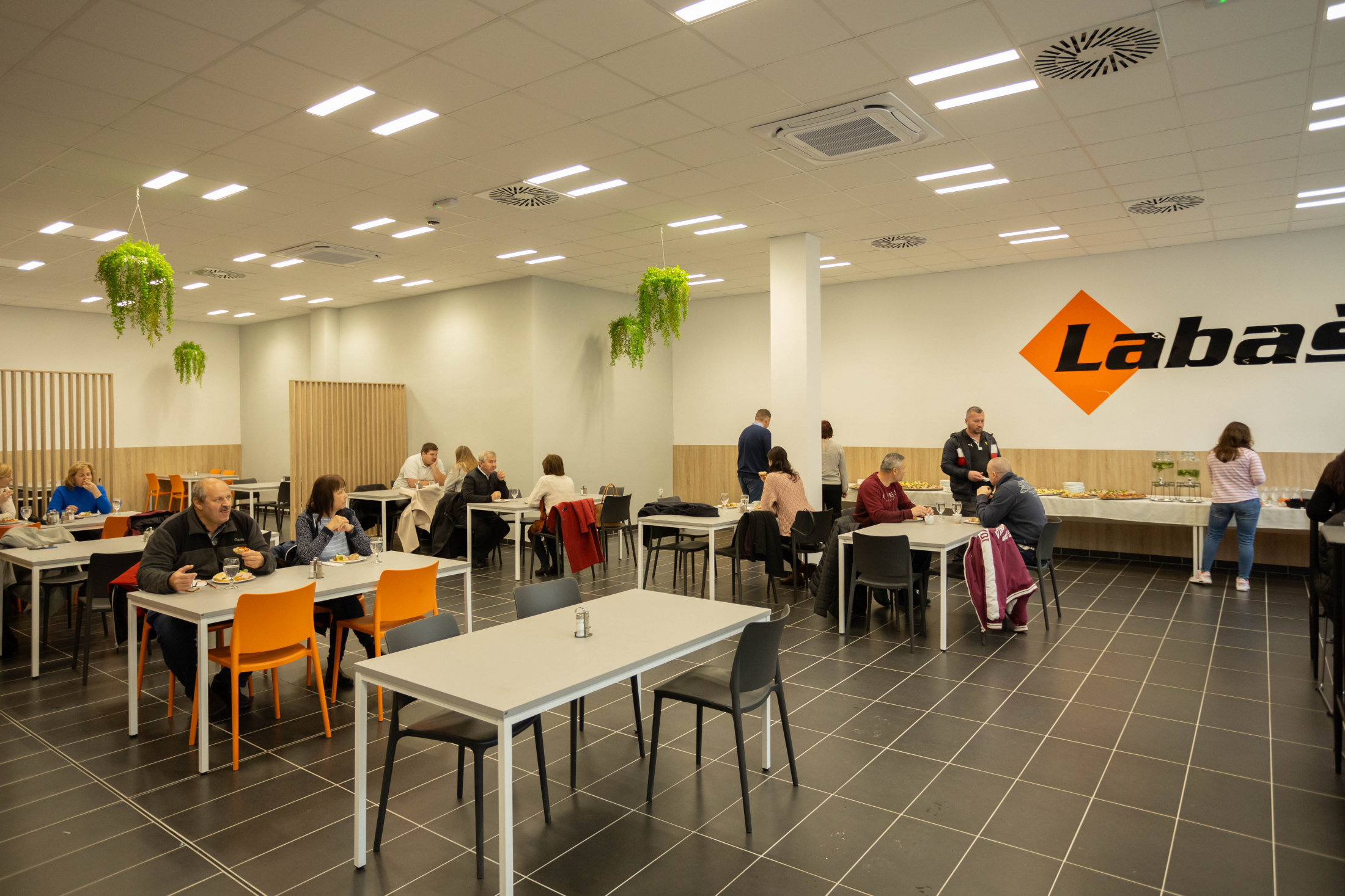 Deň otvorených dverí na oslavu 30. výročia | LABAŠ, s.r.o. | Potraviny ...